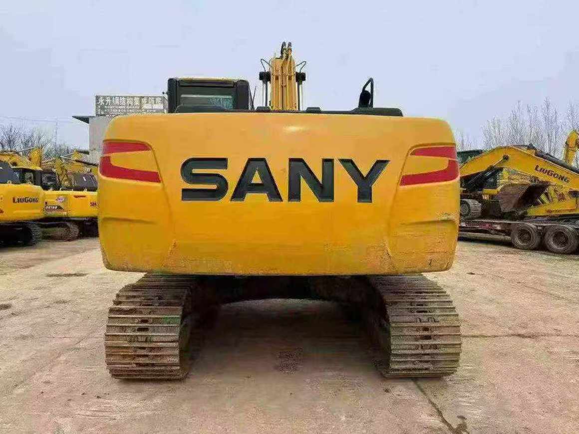 Used Sany SY215C Excavator 2021 Model / 4