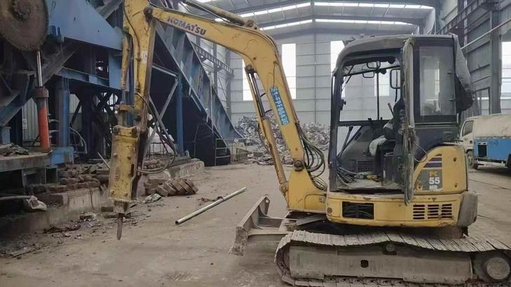 Buy Komatsu PC55MR Used Excavator / 1