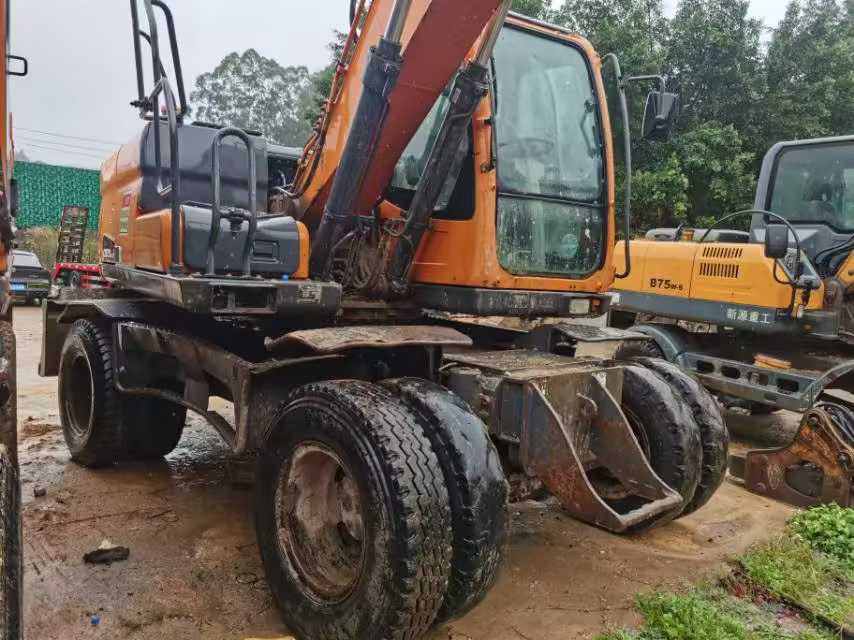 Used Doosan DH150 Excavator 2020 Model / 5
