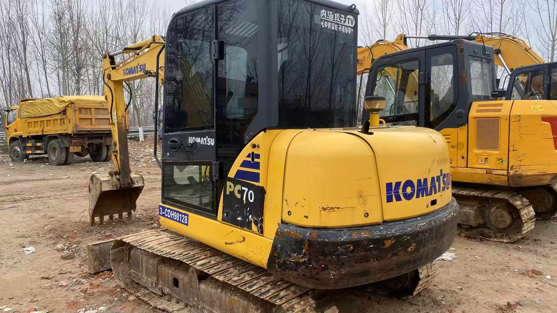 Used Komatsu PC56-7 Excavator 2016 Model / 4