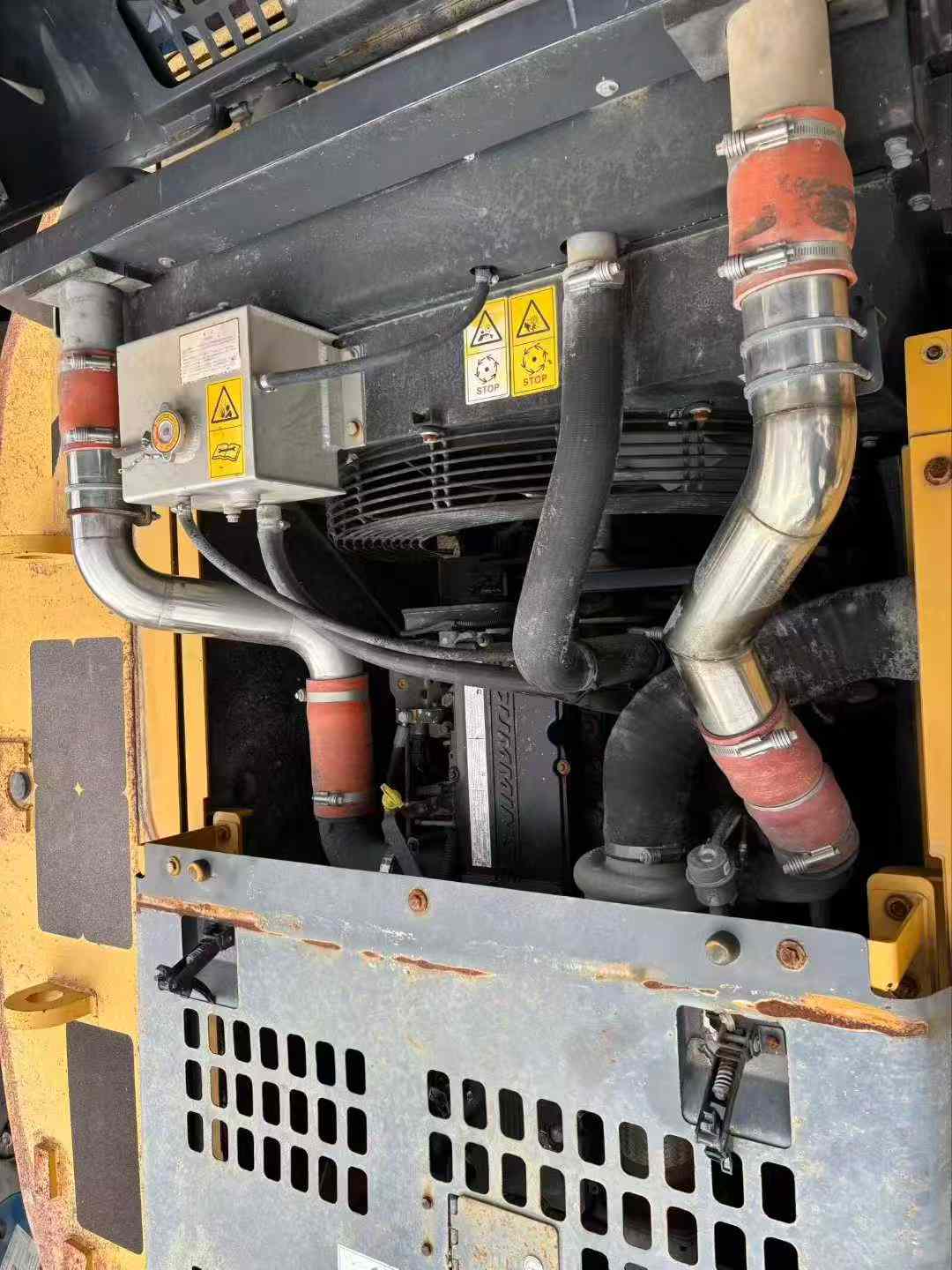 Used XCMG XE380K Excavator 2020 Model / 3