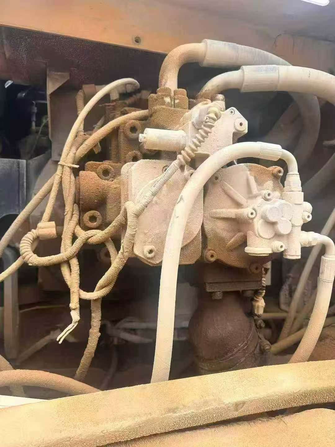 Used Hyundai R505LVS Excavator 2021 Model / 6