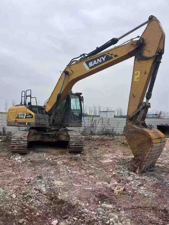 Buy Sany SY215C Used Excavator / 1