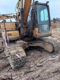 Buy Sany SY135 Used Excavator / 4 Used Sany SY135 Excavator 2013 Model / 4