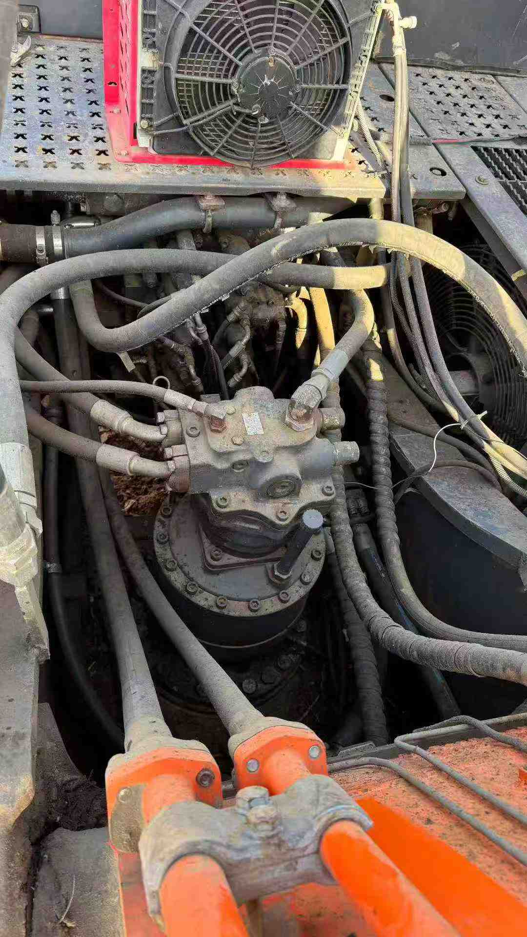 Used Doosan DX380LC-5 Excavator 2017 Model / 7