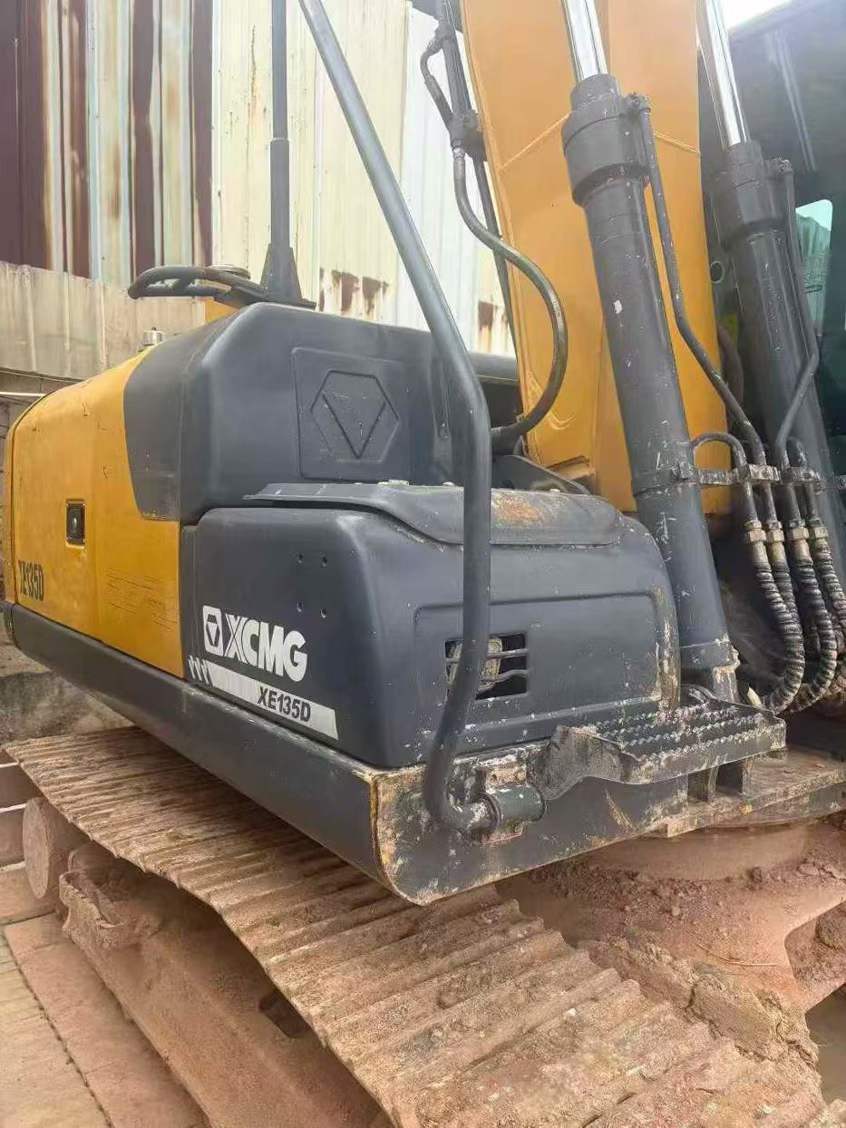 Used XCMG XE135B Excavator 2021 Model / 2