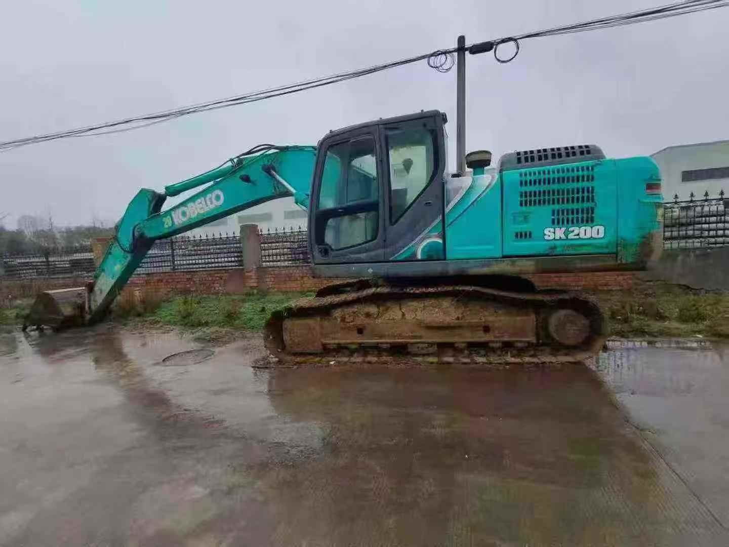 Used Kobelco SK200-10 Excavator 2016 Model / 4