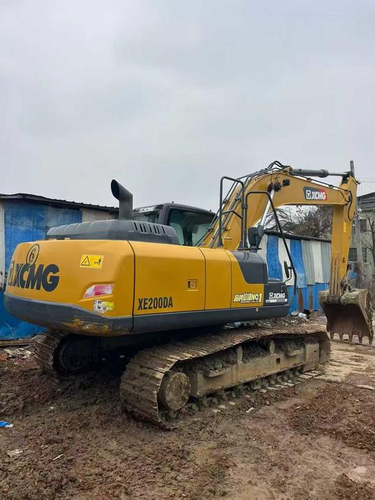 Buy XCMG XE200 Used Excavator / 1