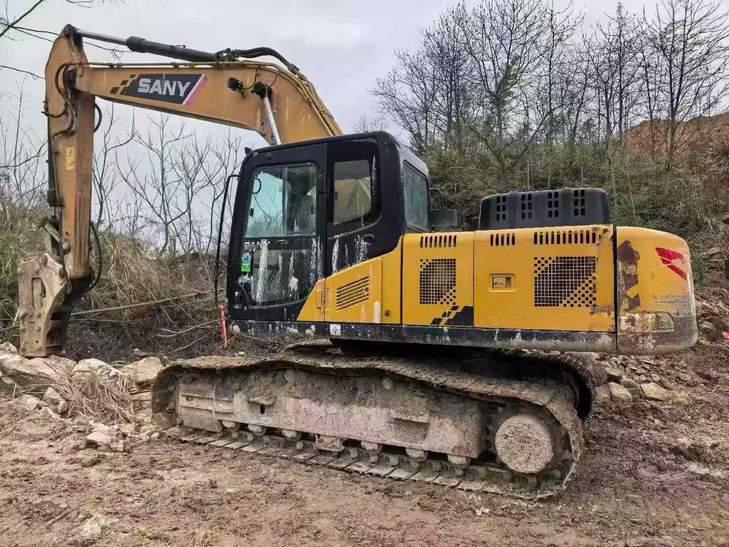 Buy Sany SY205C Used Excavator / 1