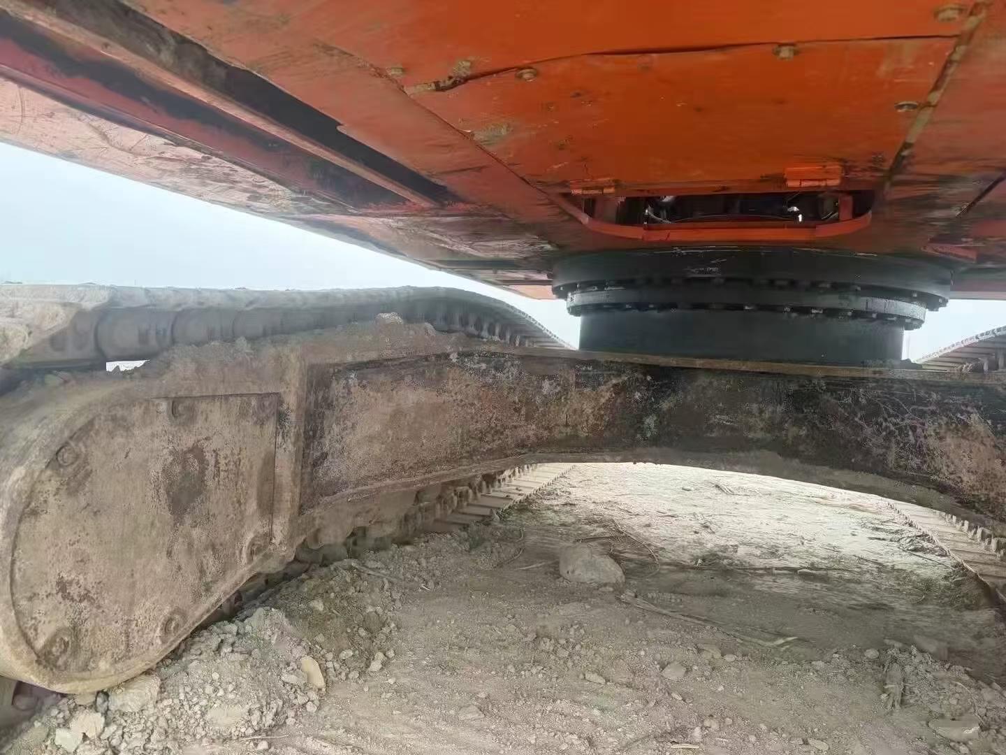 Used Doosan DH370 Excavator 2016 Model / 6