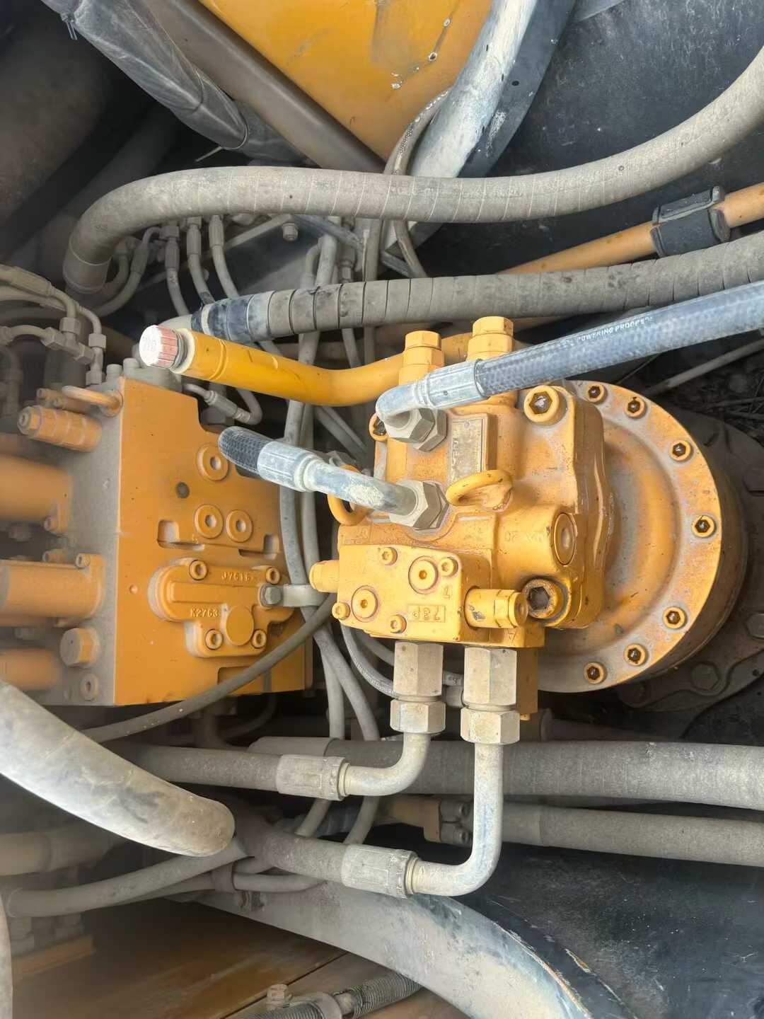 Used Sany SY215C Excavator 2016 Model / 2