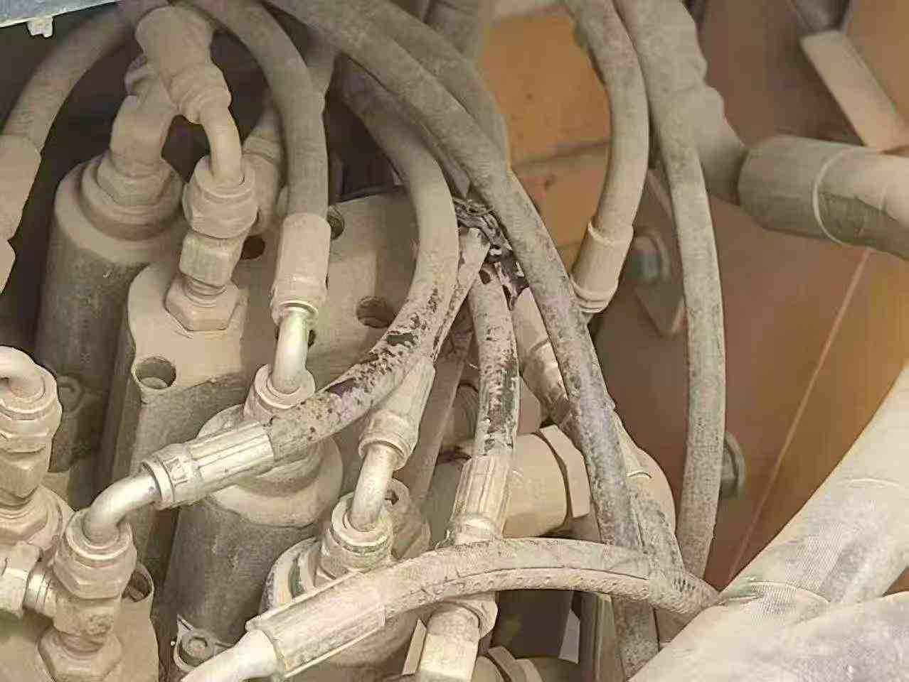 Used Hyundai R150-7 Excavator 2018 Model / 3