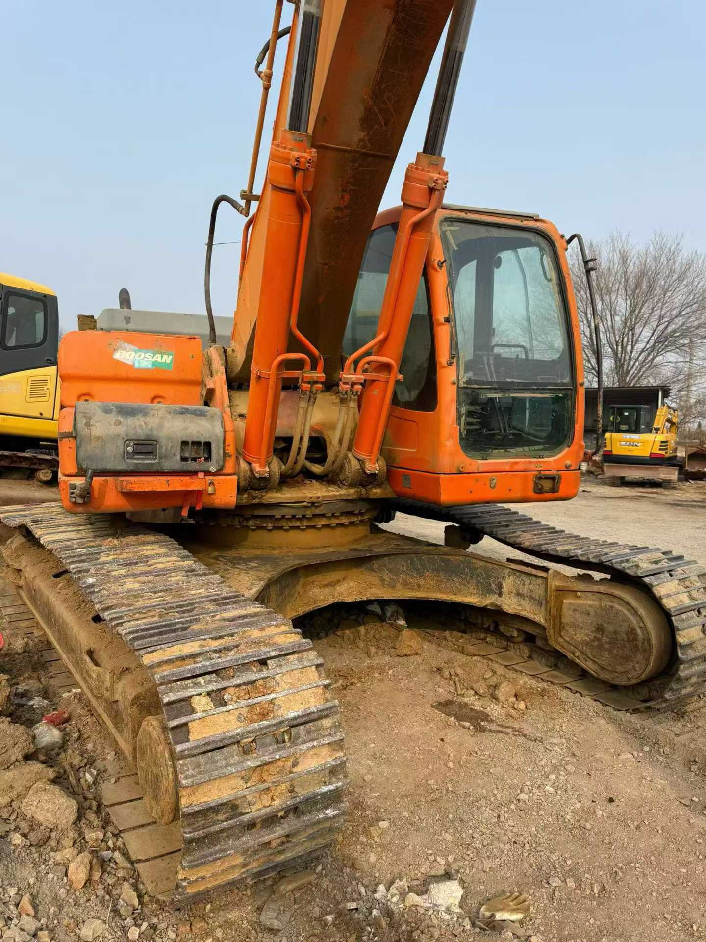 Used Doosan DX345 Excavator 2012 Model / 3