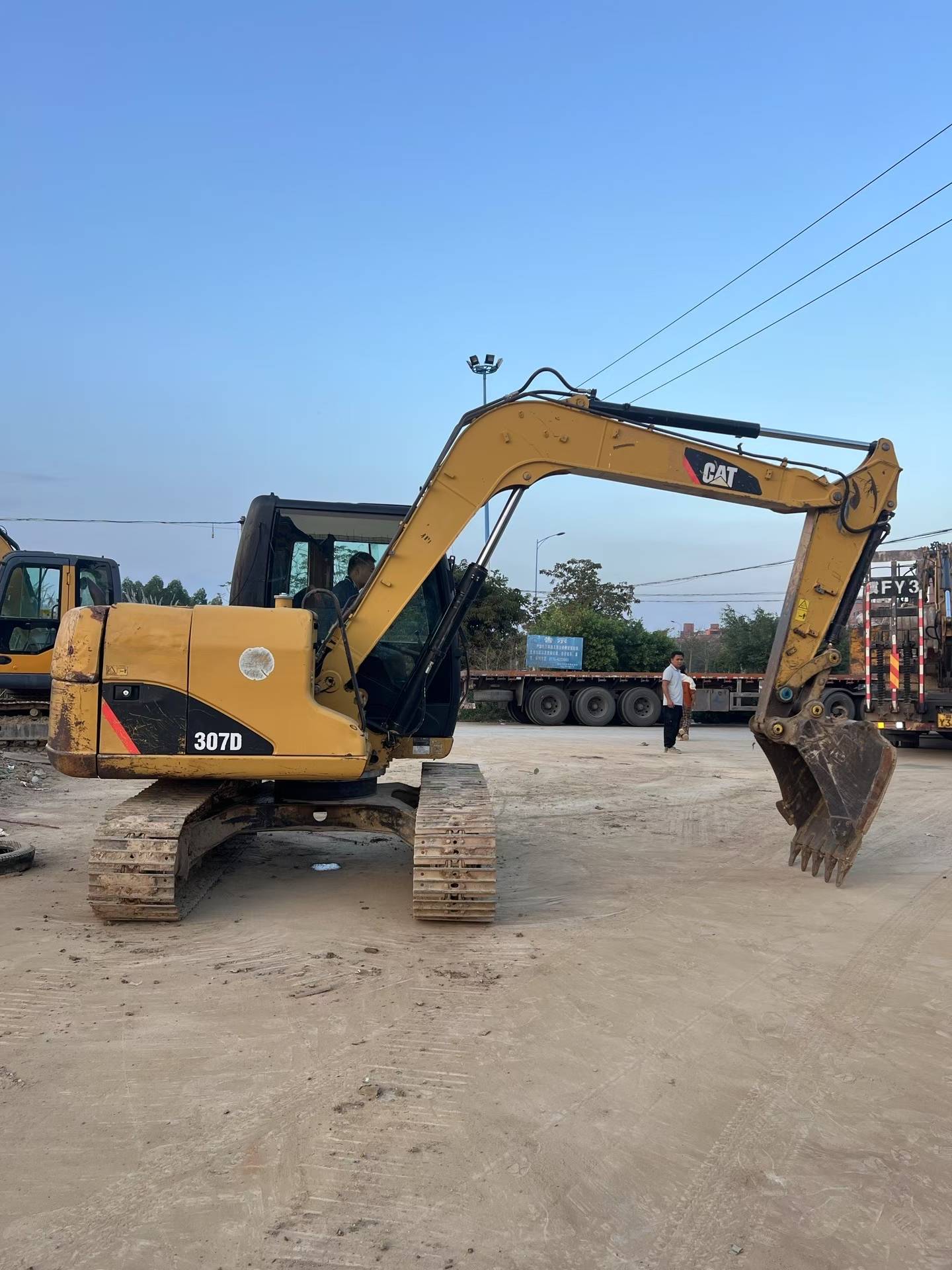 Used Caterpillar 307B Excavator 2016 Model / 3