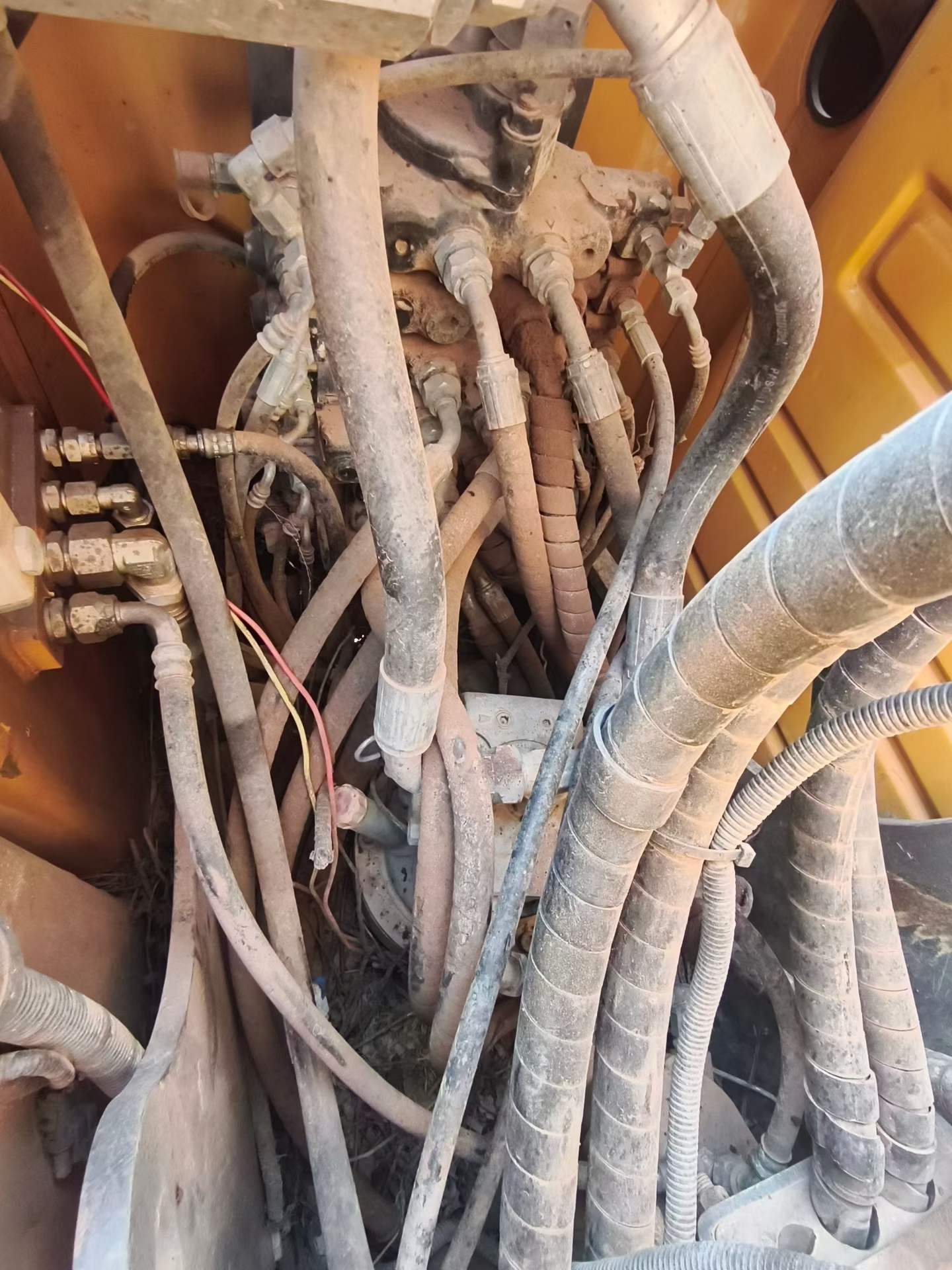 Used XCMG XE80 Excavator 2018 Model / 6