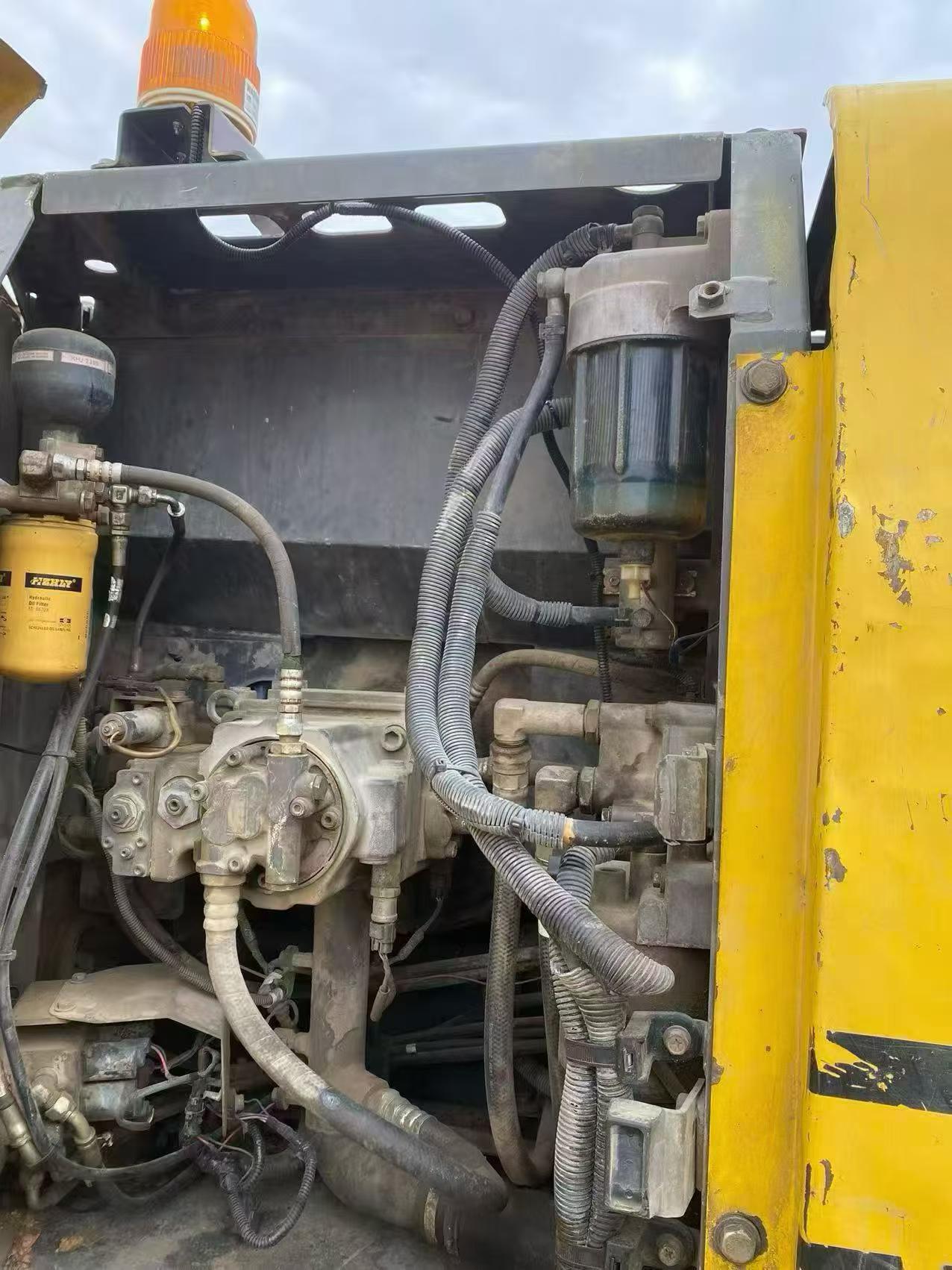 Used Sumitomo SH120 Excavator 2012 Model / 5