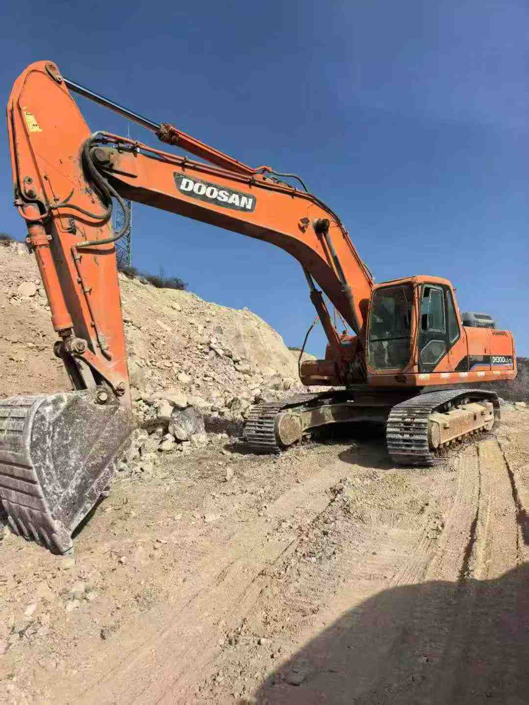 Used Doosan DH300-7 Excavator 2014 Model / 2