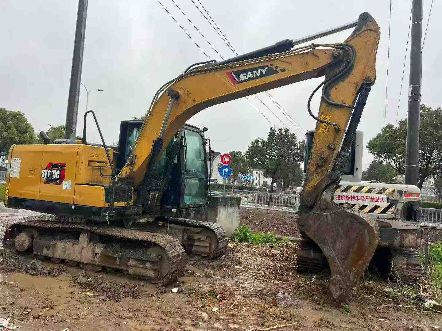 Used Sany SY125C Excavator 2023 Model / 8