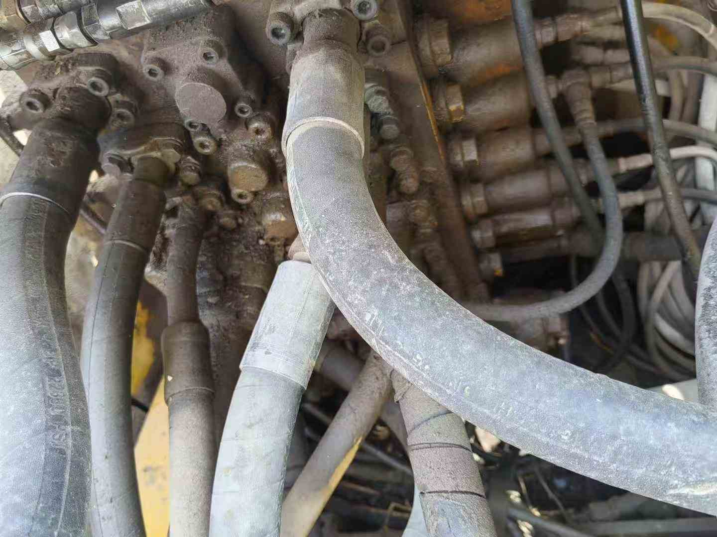 Used Komatsu PC200-8M0 Excavator 2013 Model / 7