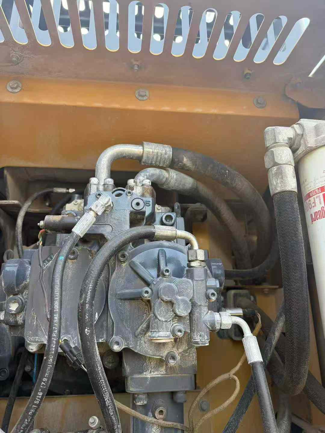 Used XCMG XE490D Excavator 2021 Model / 5