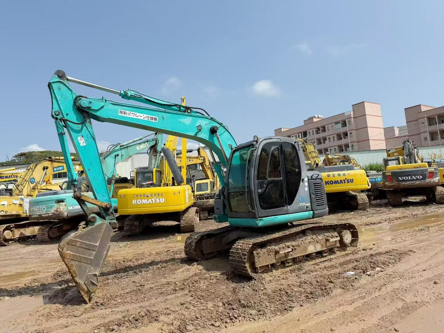 Used Kobelco SK135 Excavator 2016 Model / 9