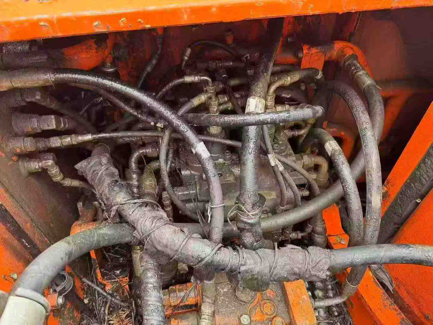 Used Doosan DH150 Excavator 2015 Model / 7