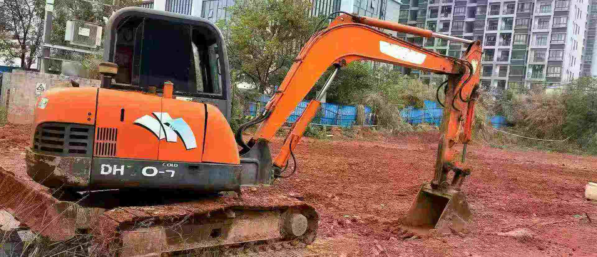 Used Doosan DH60 Excavator 2016 Model / 4