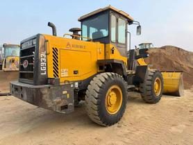Buy SDLG L933 Used Loader / 3 Buy SDLG L933 Used Loader / 3