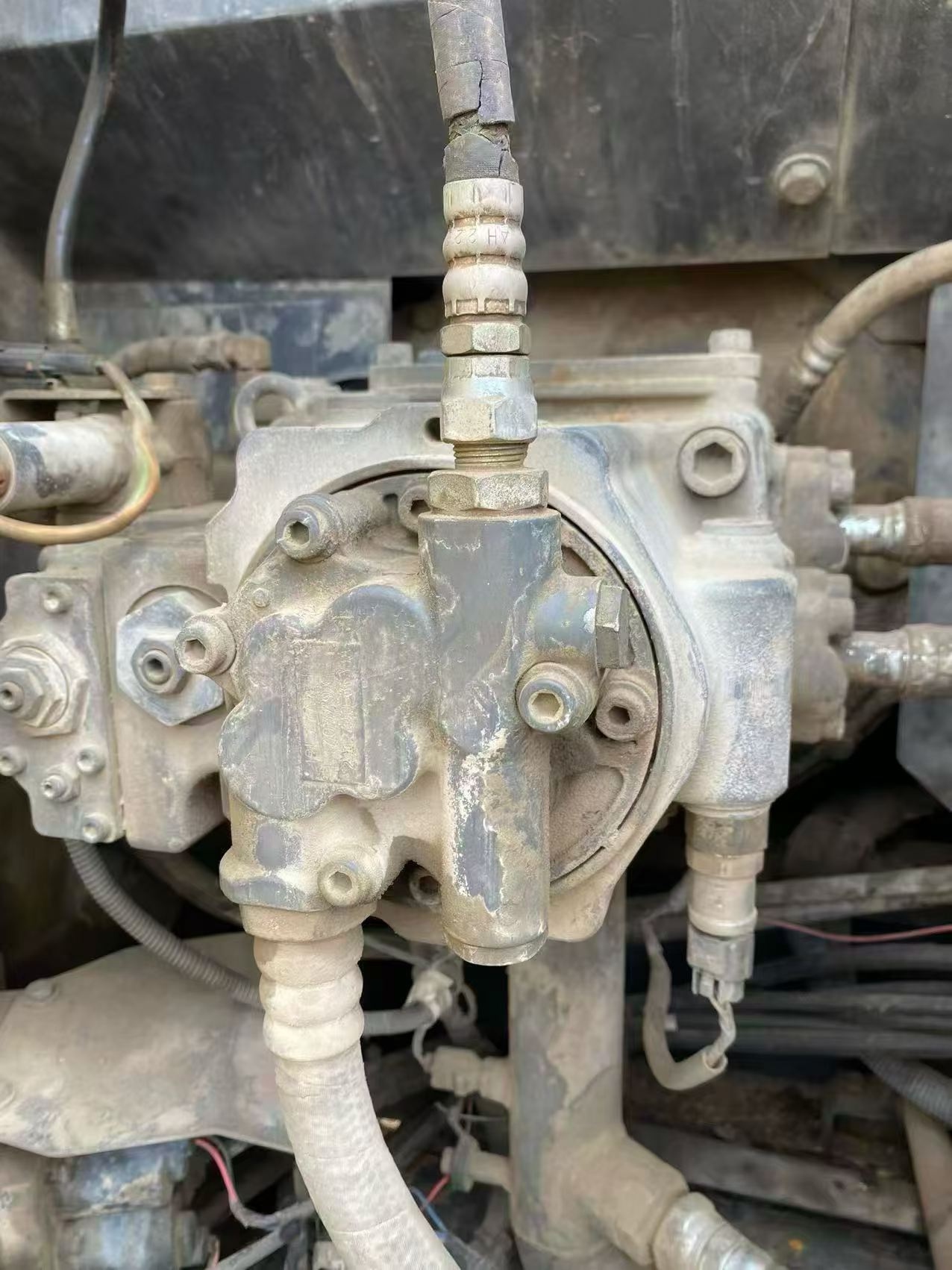 Used Sumitomo SH120 Excavator 2012 Model / 6