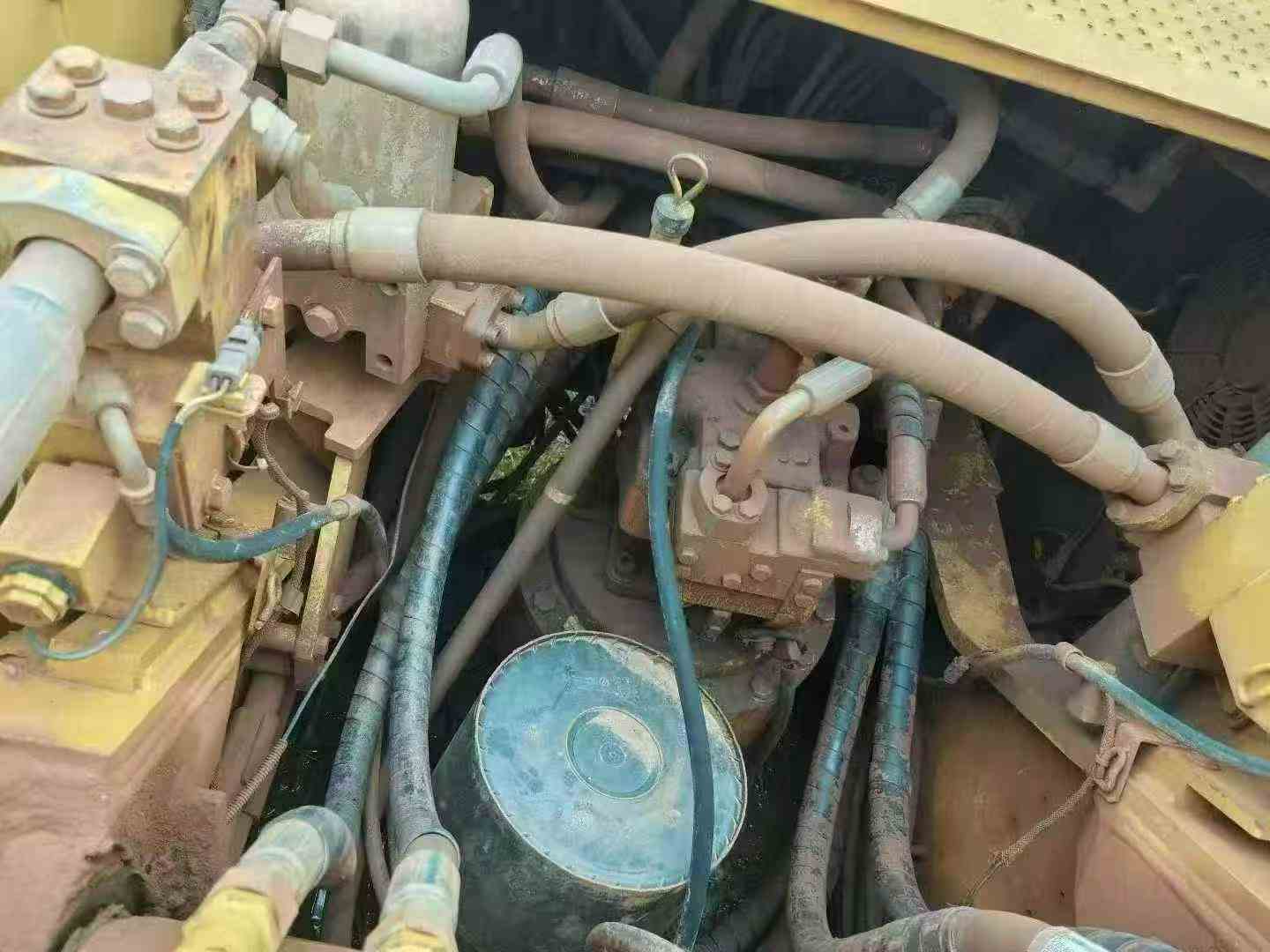 Used Caterpillar 325B Excavator 2016 Model / 7