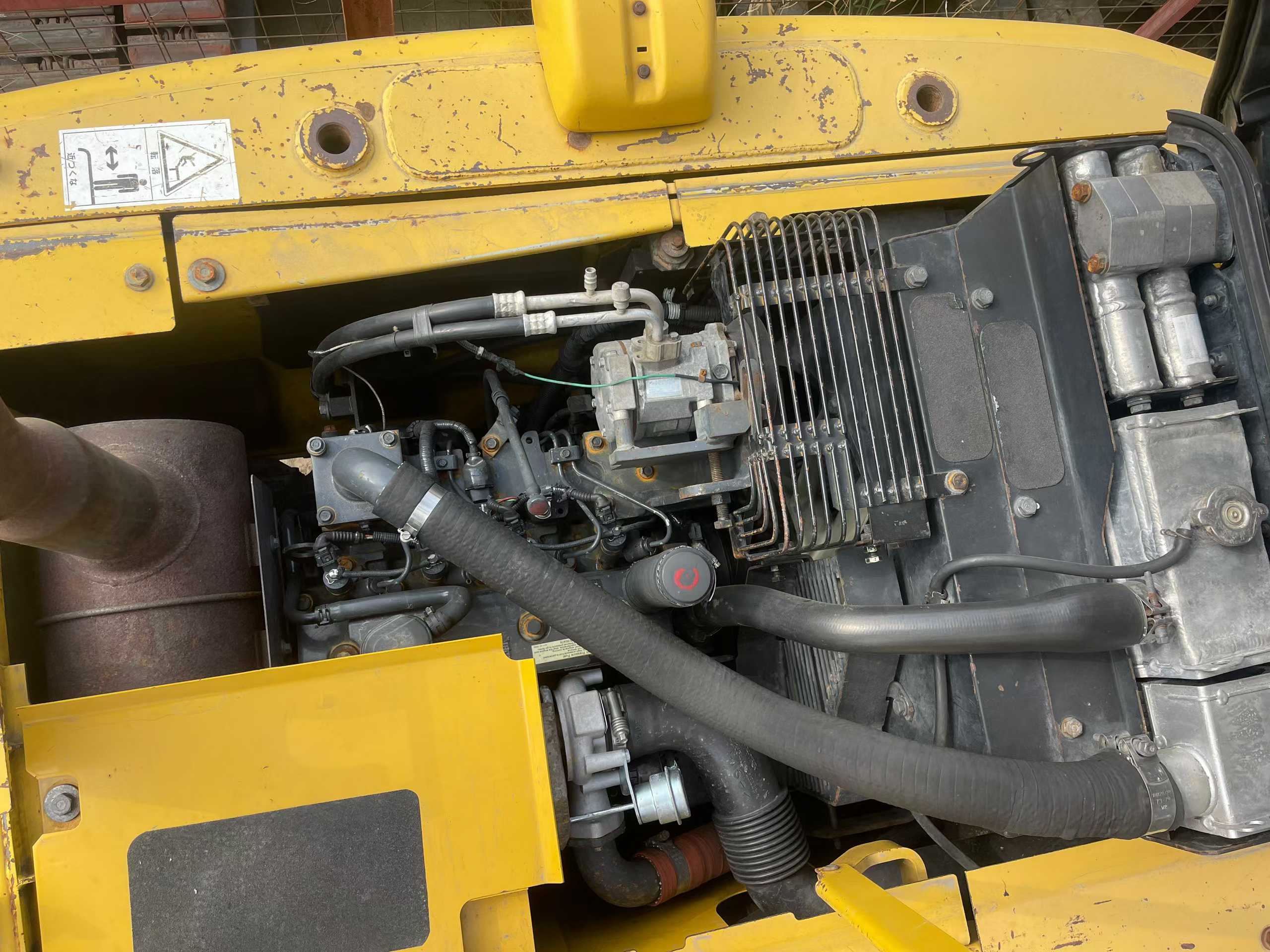 Used Komatsu PC120-8 Excavator 2016 Model / 6