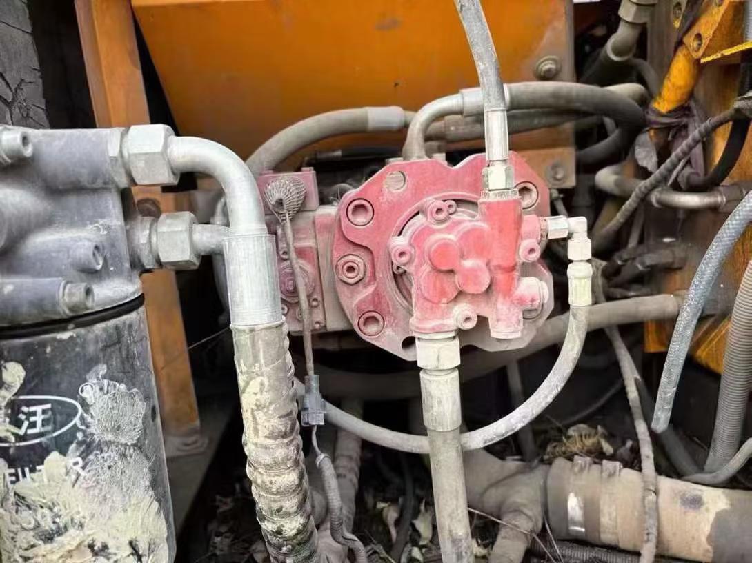 Used Sany SY135-8S Excavator 2016 Model / 6