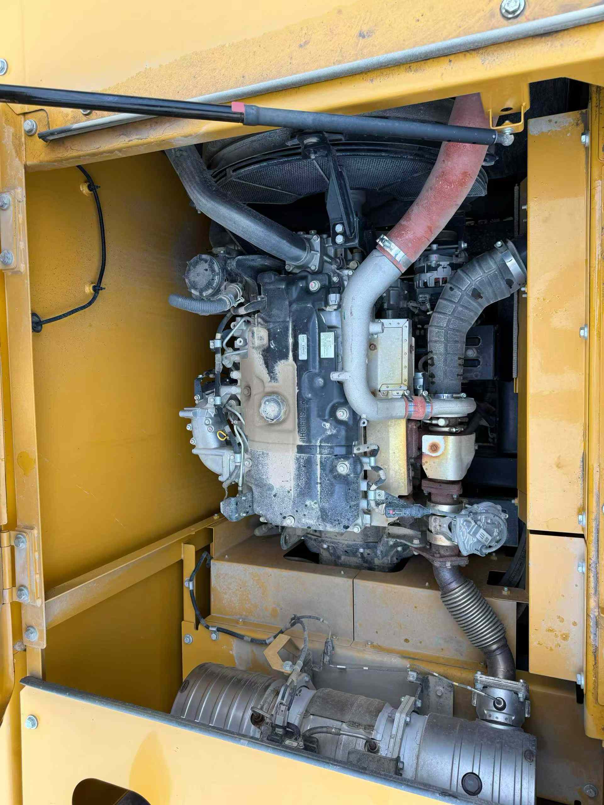 Used Sany SY205C Excavator 2024 Model / 9