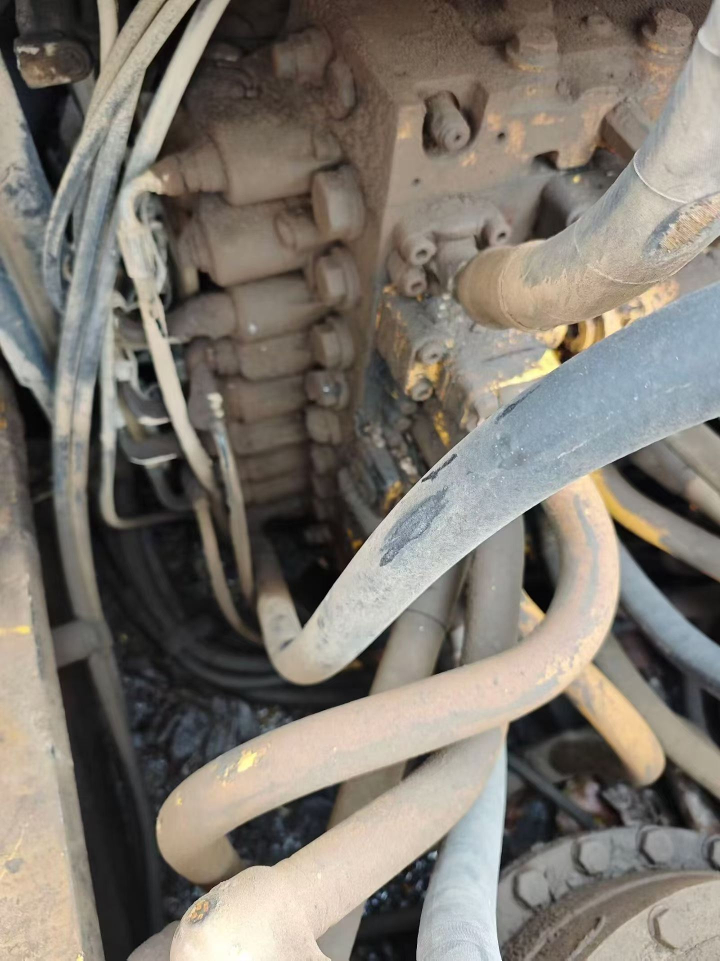 Used Komatsu PC450-7 Excavator 2016 Model / 8