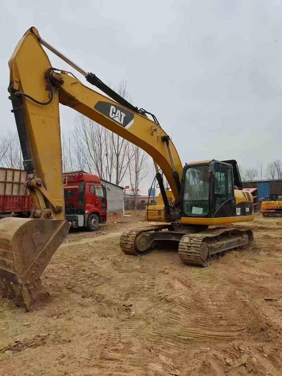 Used Caterpillar 320A Excavator 2013 Model / 9