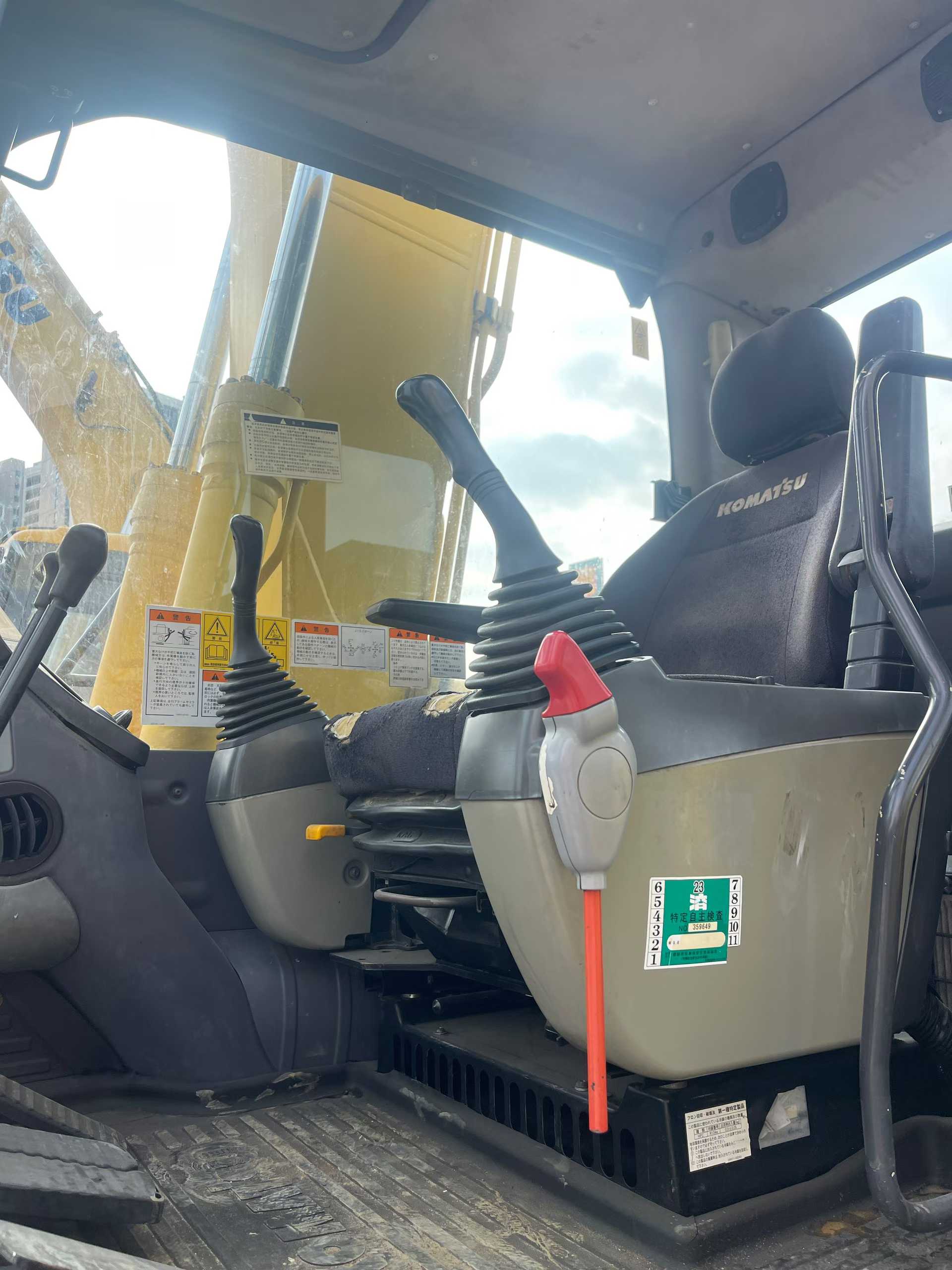 Used Komatsu PC120-8 Excavator 2016 Model / 7