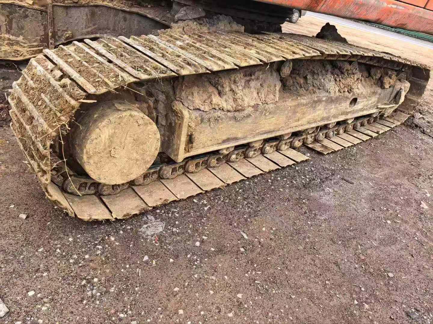 Used Doosan DH220-7 Excavator 2010 Model / 3