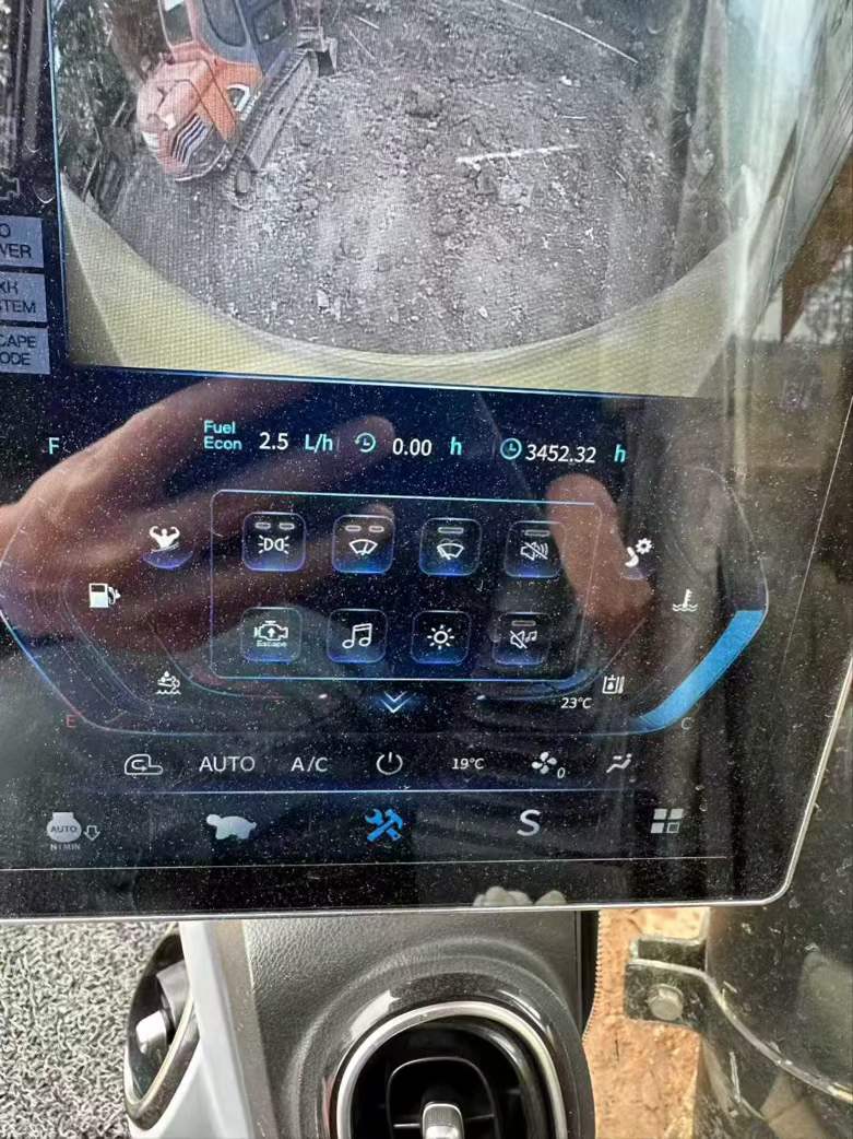 Used Sany SY205C Excavator 2024 Model / 8