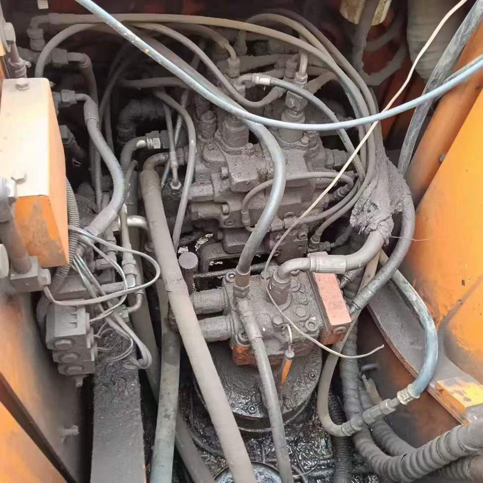 Used Doosan DH150-7 Excavator 2016 Model / 4