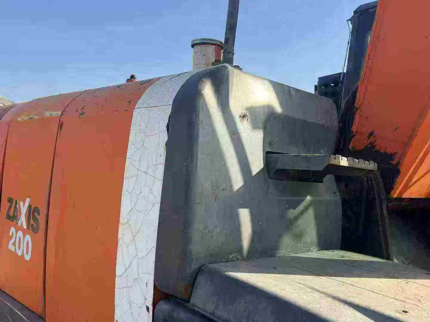 Used Hitachi EX200-3 Excavator 2016 Model / 4