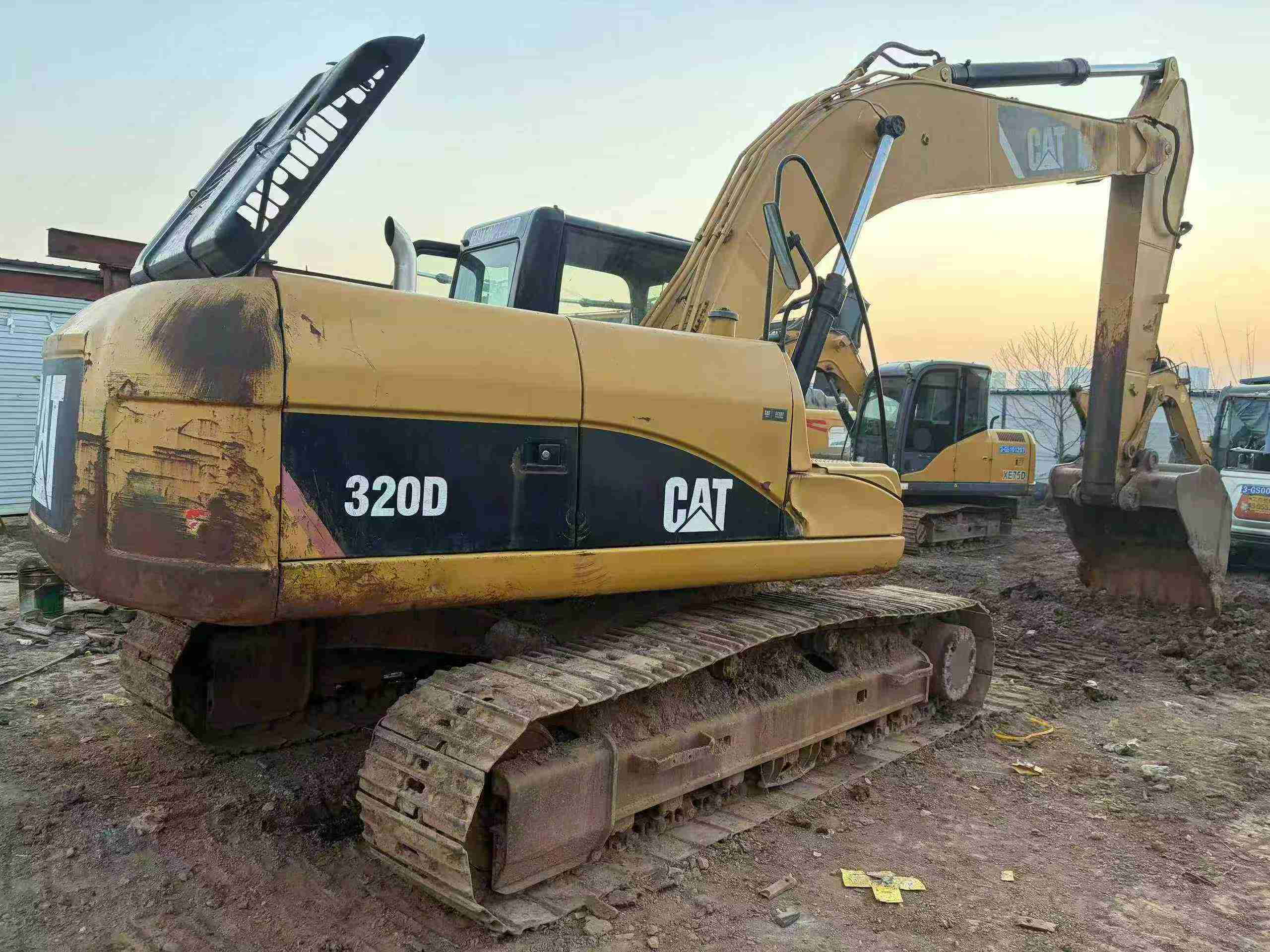 Used Caterpillar 320D Excavator 2008 Model / 2