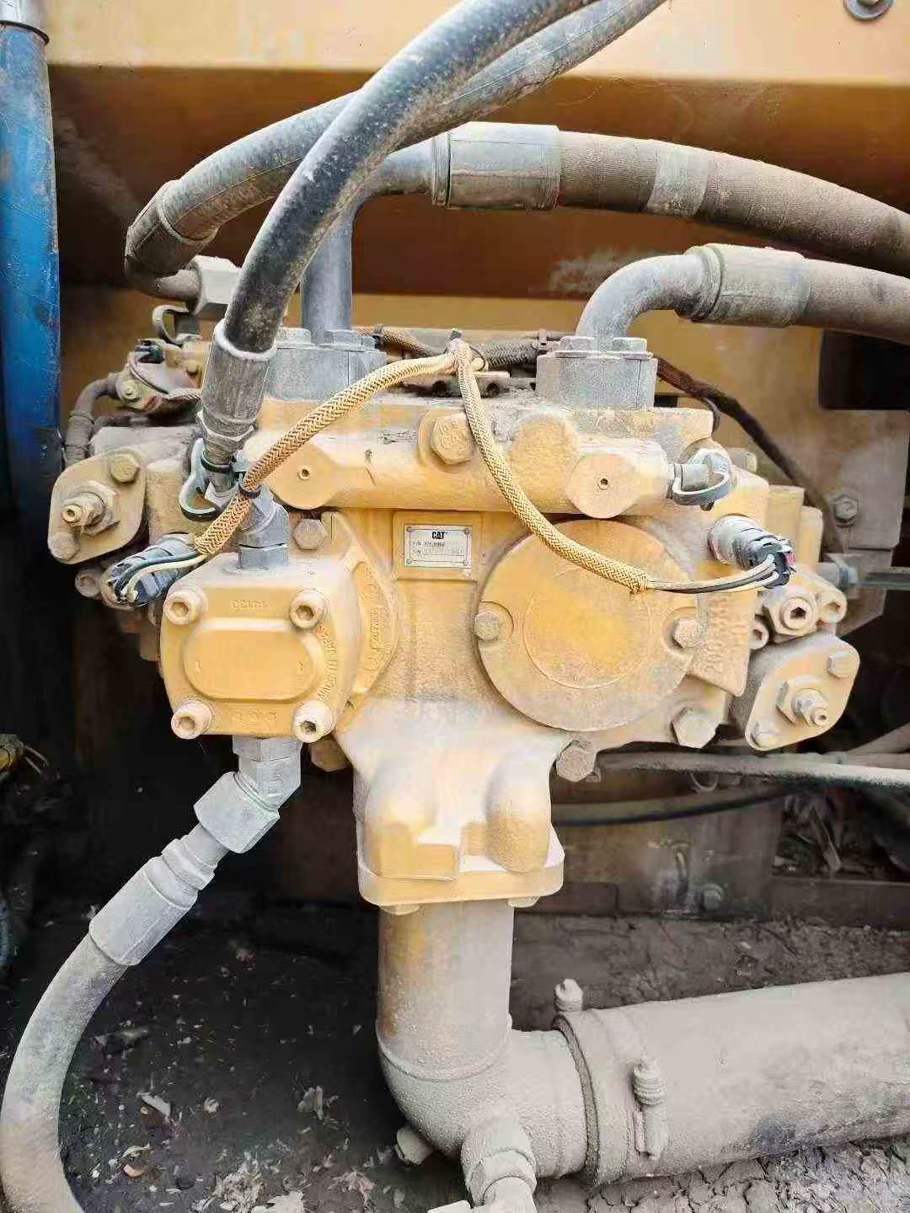 Used Caterpillar 320A Excavator 2013 Model / 5