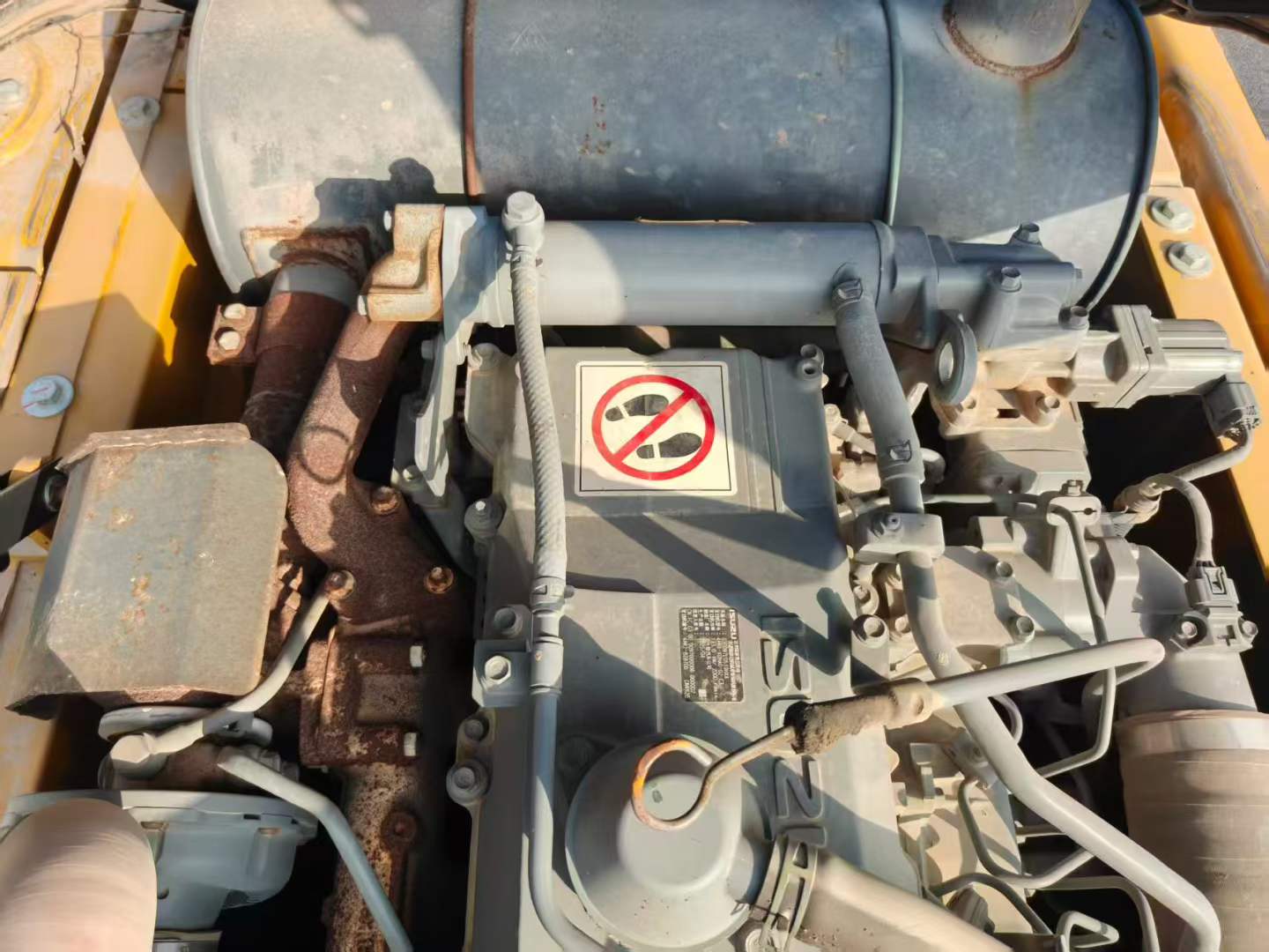 Used Sany SY200C Excavator 2021 Model / 4