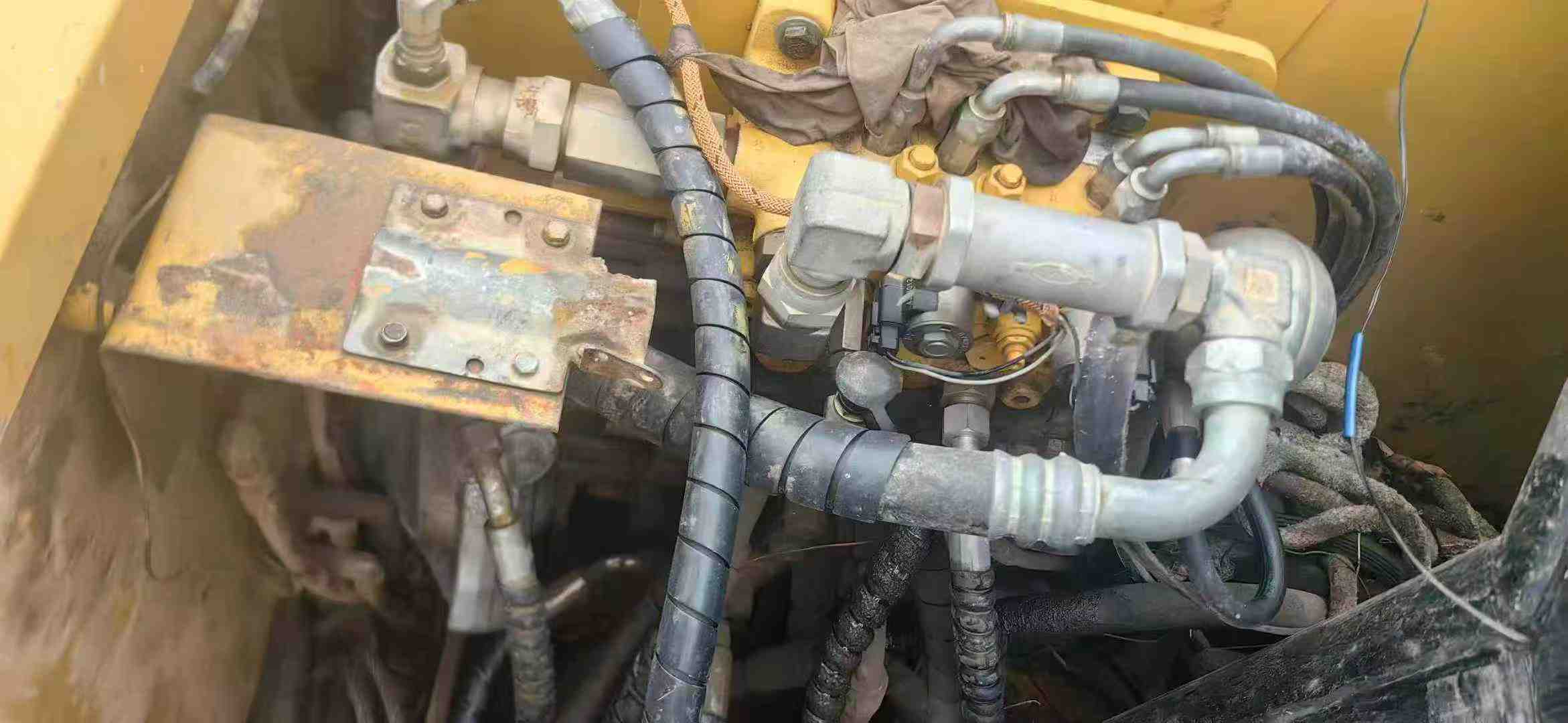 Used Caterpillar 307B Excavator 2016 Model / 4