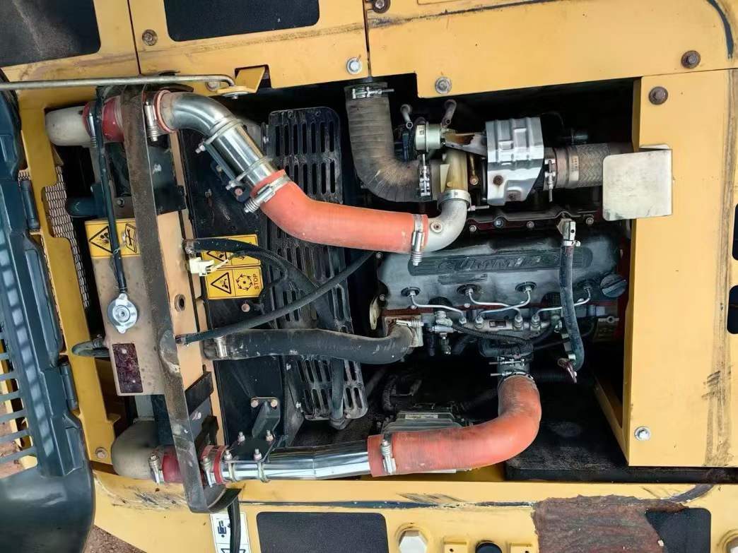 Used XCMG XE135B Excavator 2020 Model / 5