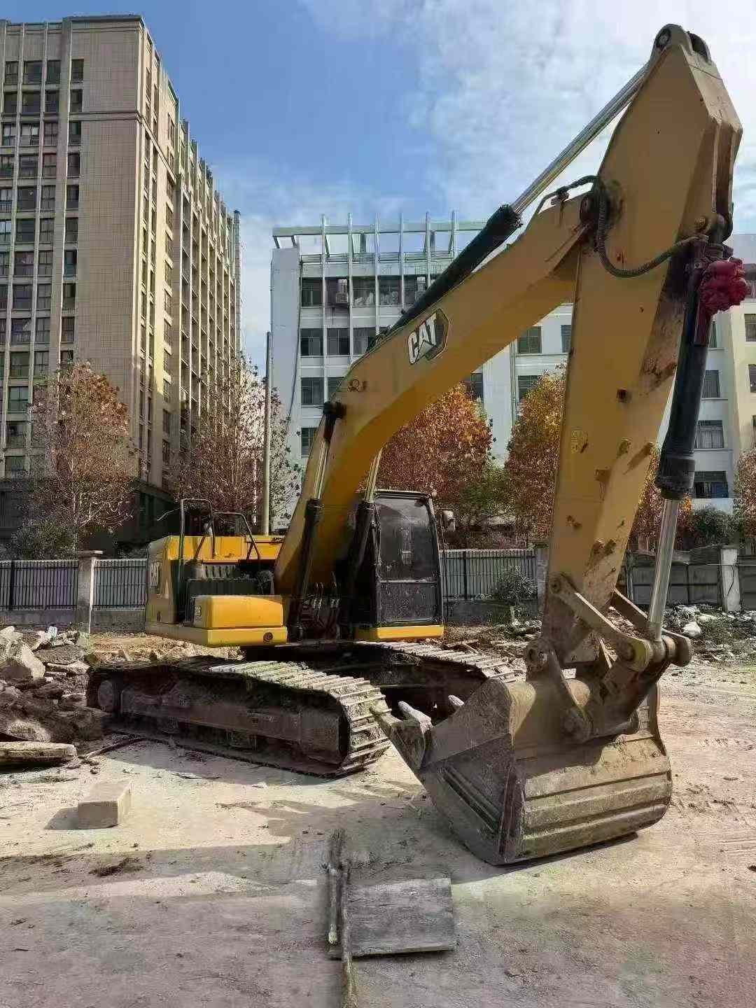 Used Caterpillar 326DL Excavator 2016 Model / 3