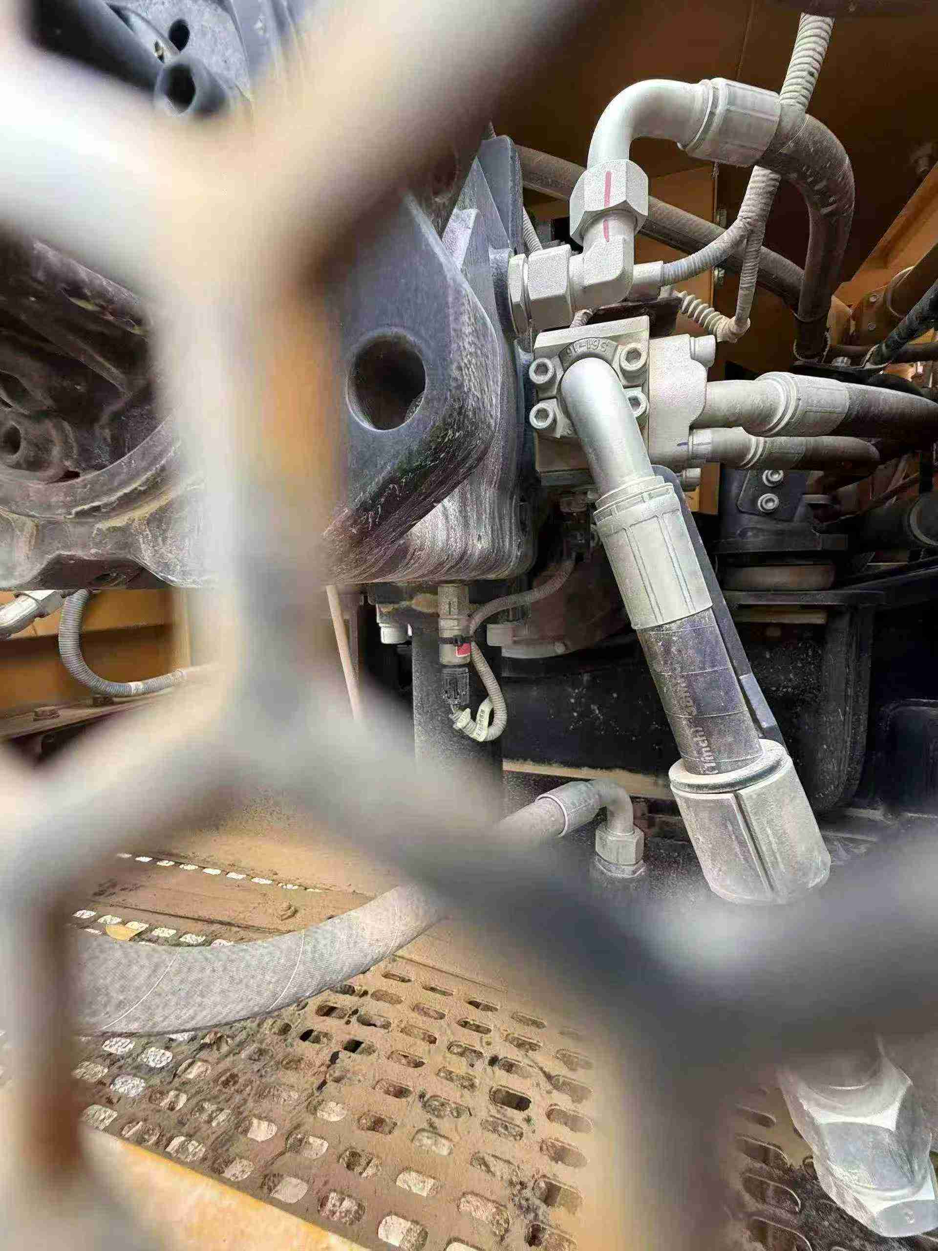 Used Sany SY365H Excavator 2016 Model / 9