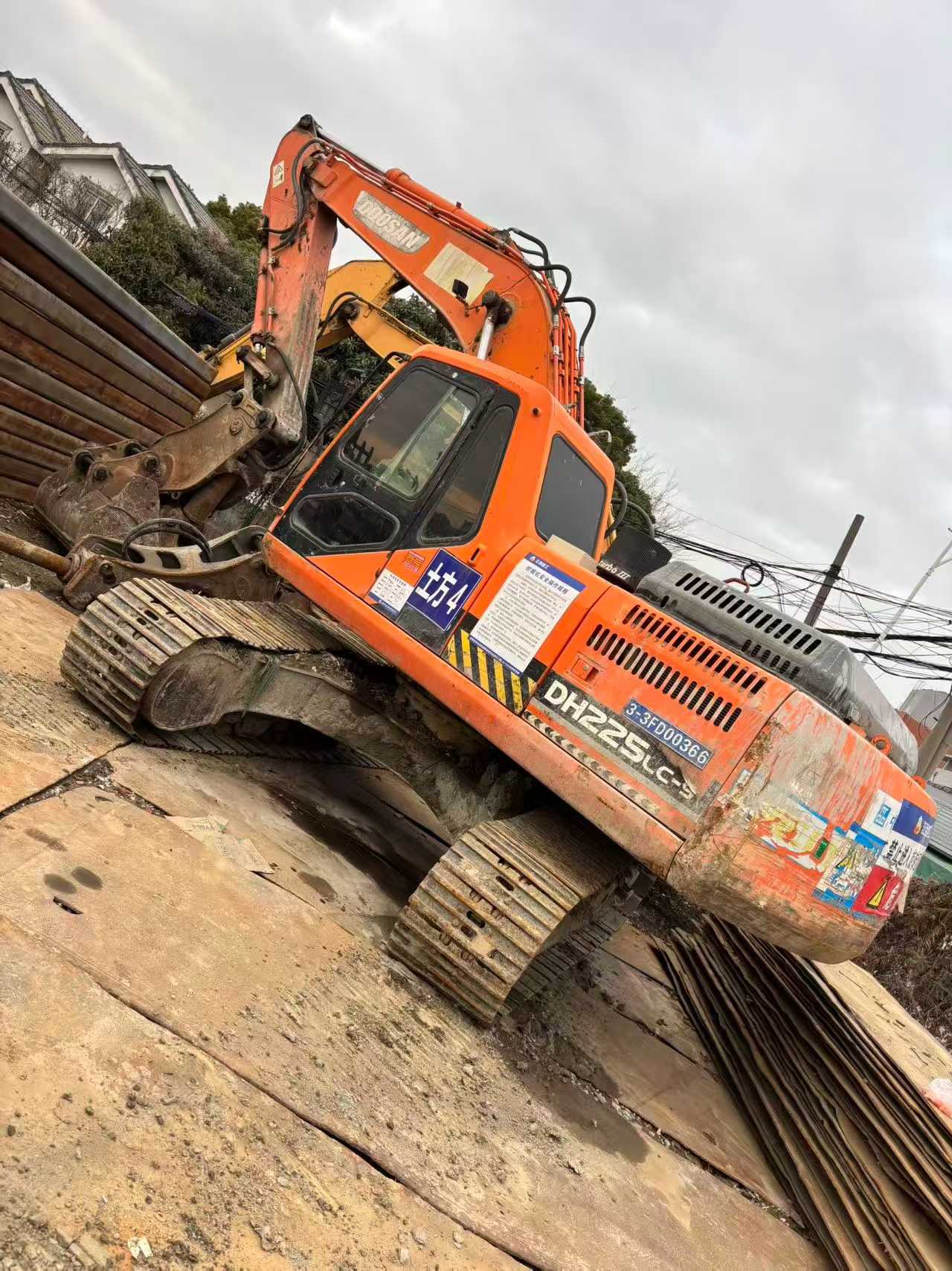 Used Doosan S225 Excavator 2016 Model / 9