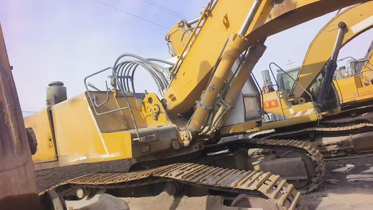 Used Liebherr R944B Excavator 2016 Model / 7