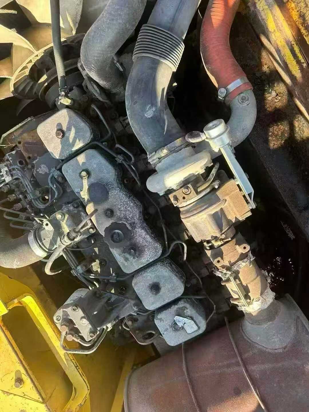 Used Komatsu PC220-7 Excavator 2016 Model / 3